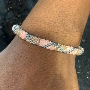 Beach bead bracelet